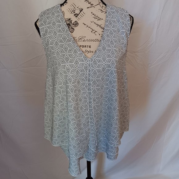 ALFRED SUNG Tops - Alfred Sung Layered Sleeveless Top Off-White Geometric Pattern Women's Size L